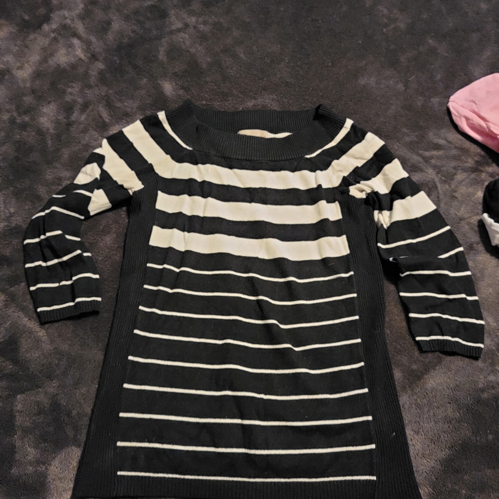 Black and white stripped top